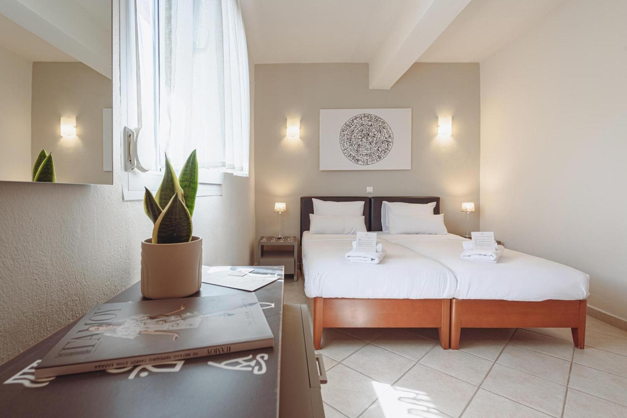 Ampelia Kassandra 3*