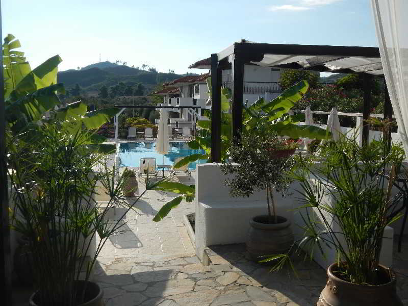 Ampelia Kassandra 3*