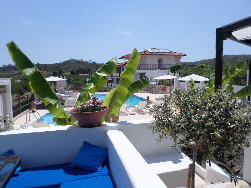 Ampelia Kassandra Hotel de apartamente