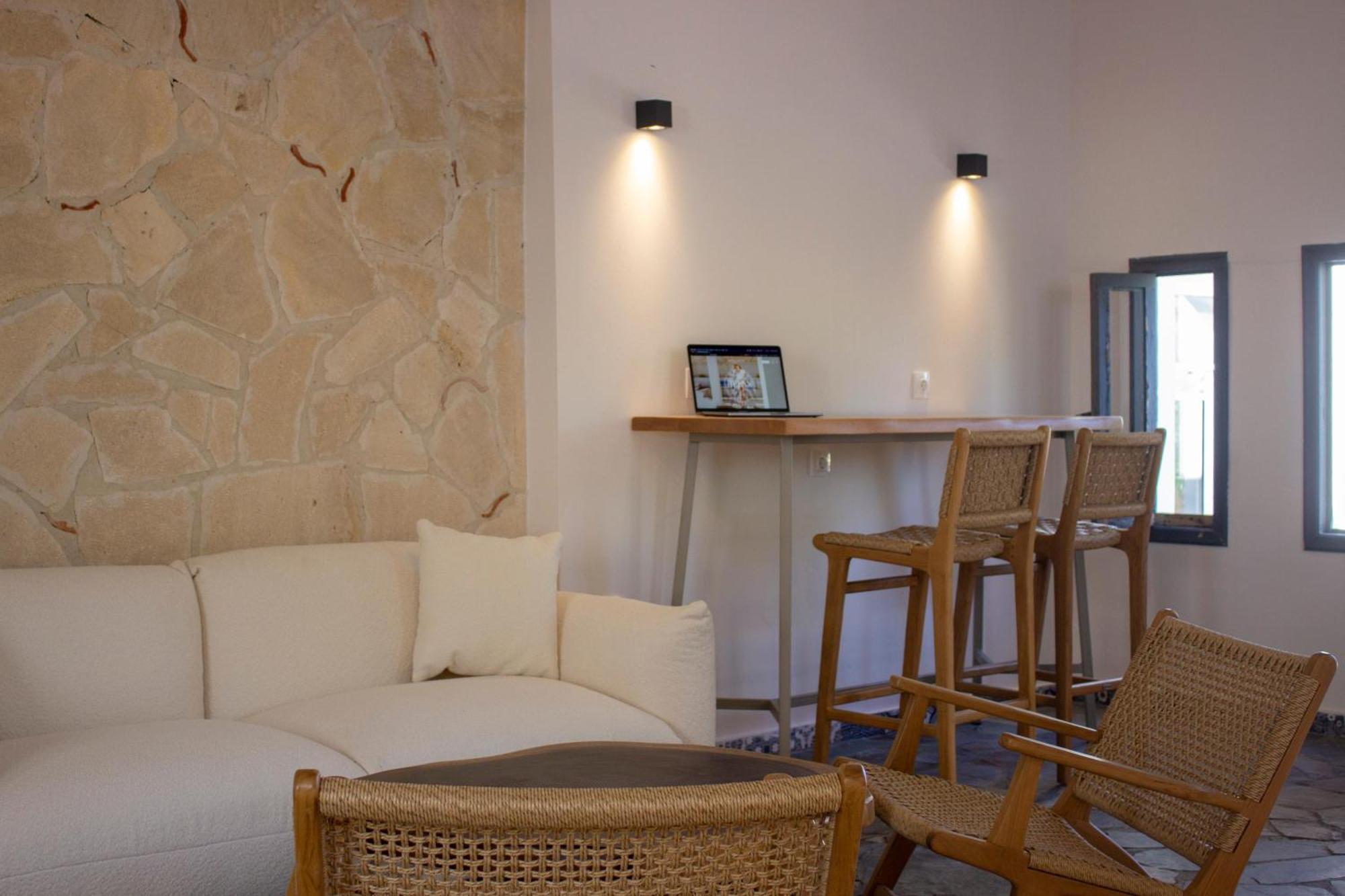 Ampelia Kassandra Apart Otel
