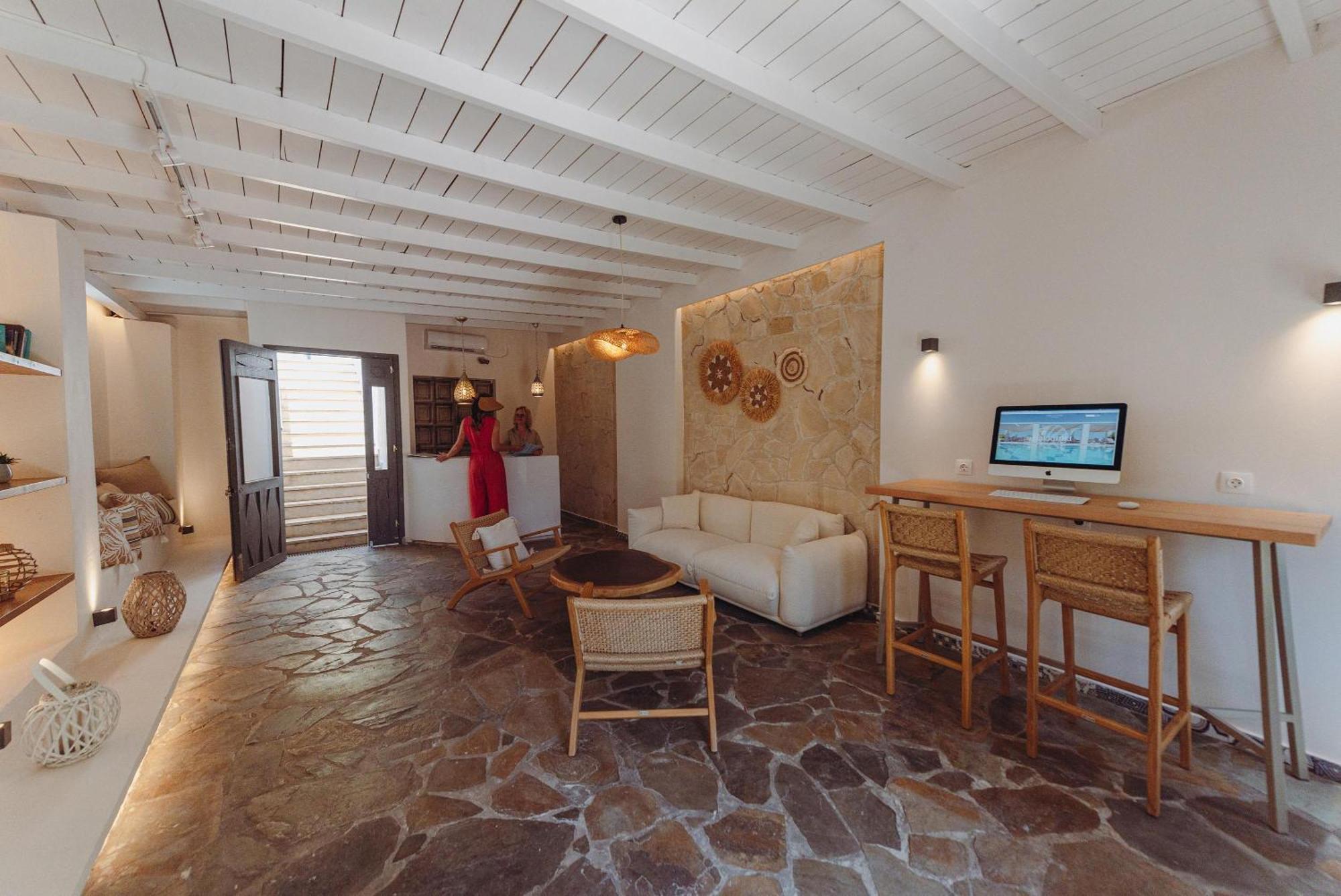 Apart Otel Ampelia Kassandra