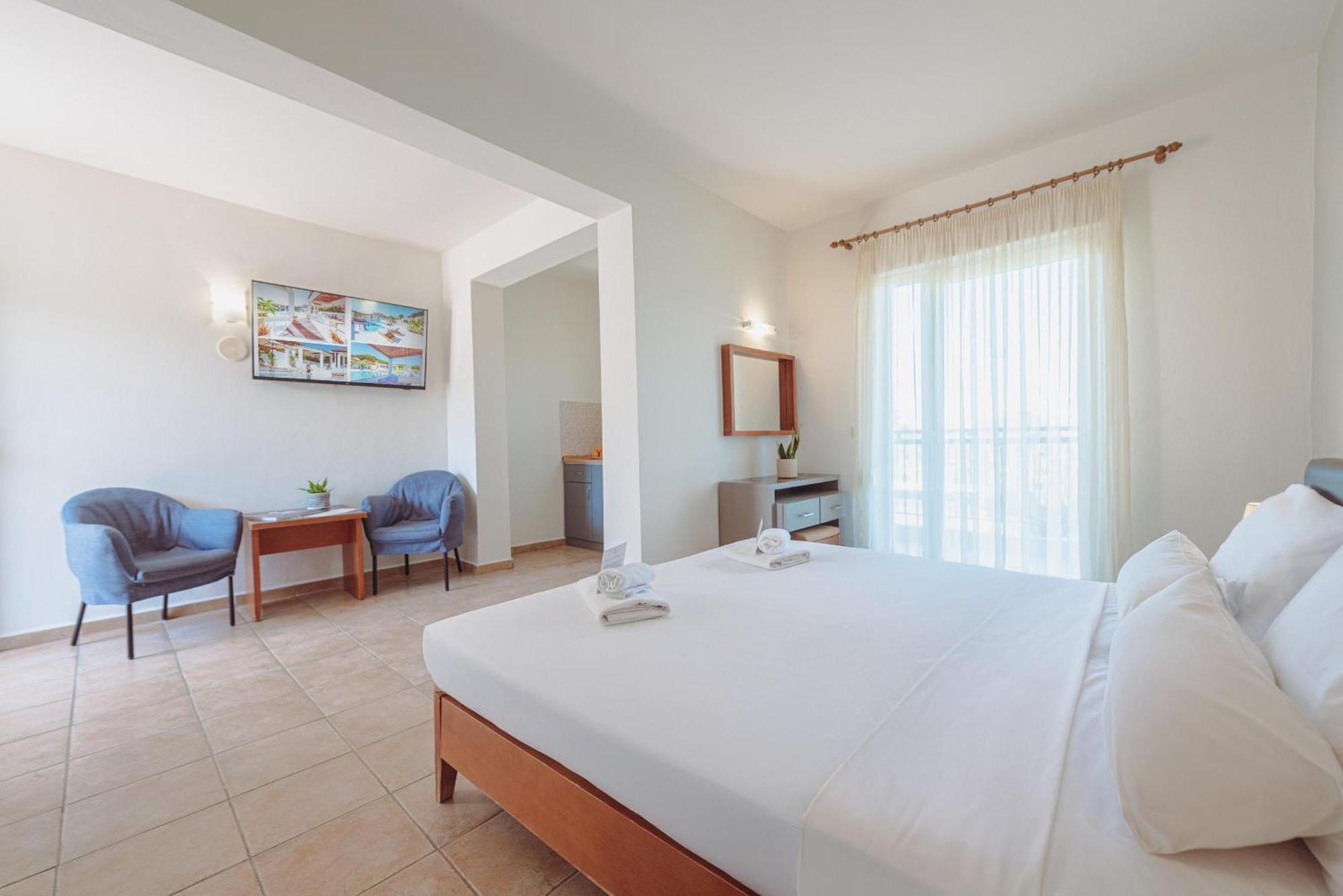 Apart Otel Ampelia Kassandra